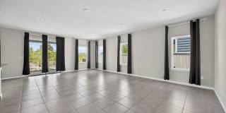 Panther Creek Family Home Gallery 8