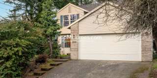 Beautiful Two-Story Home Nestled in a Tranquil Tualatin Neighborhood Gallery 1