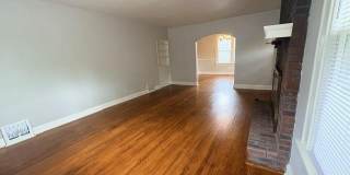 513 W Saint Louis Street Gallery 4