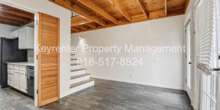 2 Bed 2.5 Bath Right off Cherry Street!! Gallery 3