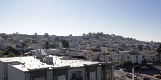 Avalon Ocean Avenue Gallery 30