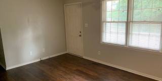 Darling Three Bedroom Home in Mount Holly NC!! Gallery 4