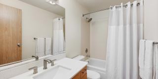 Crown Pointe Gallery 20