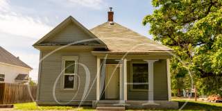 Great 2 Bedroom with Classic Finishes Gallery 29