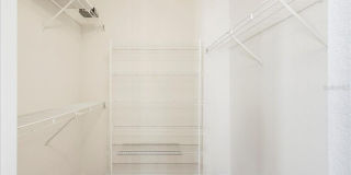 111 S SHERRILL STREET Gallery 10