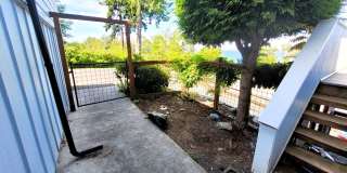 Bayview Condo 2 Bedrooms with Gas Fireplace  - S State St Gallery 62