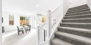 117 Henson Gallery 22