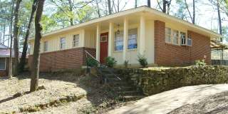 154 Nottingham Court Gallery 1