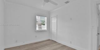 2217 SW 1st Ct Gallery 31
