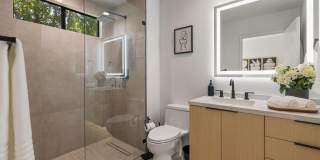 54109 Oak Hill Gallery 16