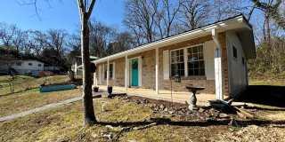 3531 Sleepy Hollow Rd. - Charming 3 bed/1 bath rental home in Chattanooga! $1,595/mo. Gallery 4