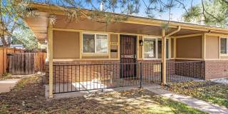 Updated 2 Bed 1 Bath Townhome in Clayton Neighborhood Gallery 1