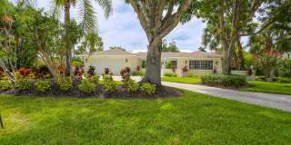 ** LUXURY PARK SHORE STUNNING FULLY REMODELED MODERN UNFURNISHED 3/2 PRIVATE LARGE PATIO HOME WITH PRIVATE PARK SHORE BEACH ACCESS ** NO HOA ** MOVE IN TODAY ** Gallery 8