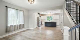 Charming & Updated 4BD/2.5BA! Charming & Updated 4BD/2.5BA! Gallery 4