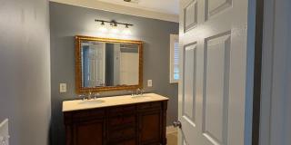 4 Bedroom 2 Bath House Gallery 15