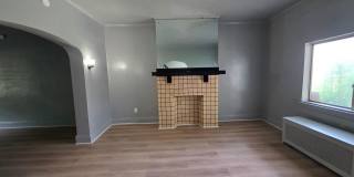 4-bedroom 1 bathroom house for rent in Carrick Gallery 1