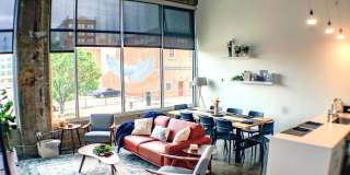 Terrace on Walnut Gallery 59