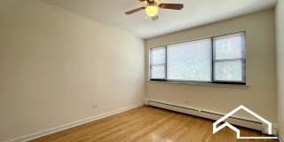 6002 North Kenmore Gallery 10
