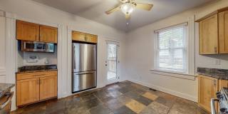 5 Bed/ 2.5 Bath Phenomenal Old Louisville Home Gallery 11