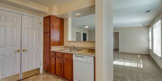 North Market/South Carroll Apartments Gallery 18