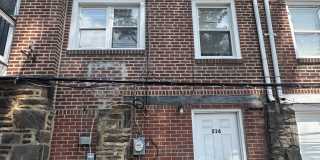 216 W WASHINGTON Avenue Gallery 14