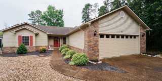 Charming 3 bedroom, 2 bathroom located in the picturesque Hot Springs Village Gallery 1