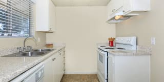 Wateridge Apartment Homes Gallery 24