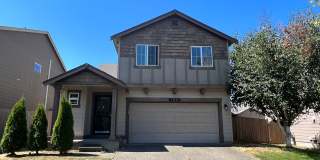 Beautiful 4 bedroom Home in Frederickson Estates Community! Gallery 1