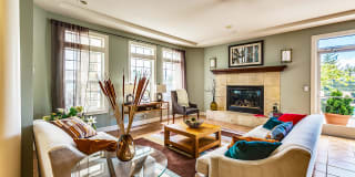 Borgata Apartments and Townhomes Gallery 13