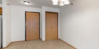 Platinum Valley Apartments Gallery 50