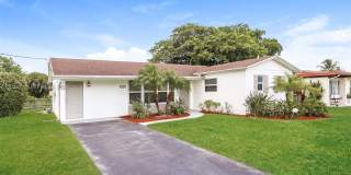 6119 NW 18th Ct Gallery 2