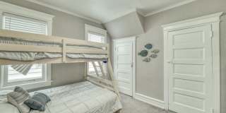 120 N Newport Ave Gallery 20