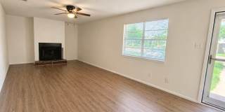 Charming Newly Remodeled 3 bedroom, 2 bath home COMING SOON! Gallery 4