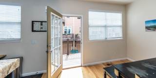 Downtown 3 Bedroom Townhome with 2 Car Garage Gallery 40