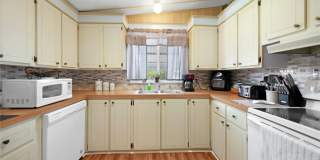 11291 Grapefruit Lane Gallery 1