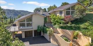 Gorgeous Executive Home Over Downtown Los Gatos Gallery 1