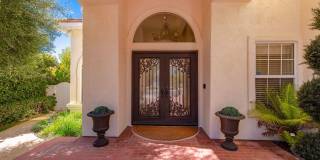 Luxury Living in this Stunning Pool Home! Gallery 3
