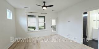 3209 Curtis Street Gallery 10