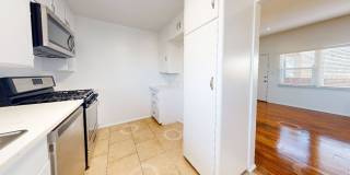 1951 Frank St. / 2519 Virginia Ave Gallery 18