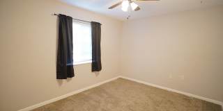 3 Bed / 3 Bath Condo in NW Gallery 14