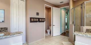 4 Bedroom Single Family Luxury Home in Woodland Lakes Preserve: Fully-Furnished Gallery 32