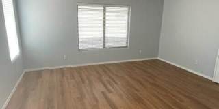 13232 W Desert Lane Gallery 8