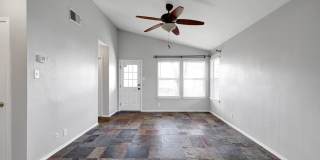 9406 Swans Crossing Gallery 3