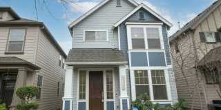 Charming Newer Construction King City 3 Bedroom/2.5 Bath Home Gallery 1