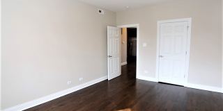 2230 North Sawyer Avenue Gallery 11