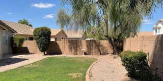 6831 S 33RD Drive Gallery 29