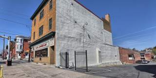 353 West King Street Gallery 25