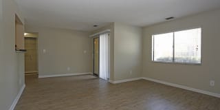 Stone Creek Gallery 26