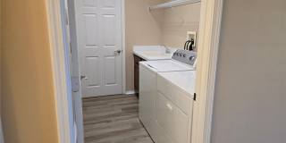 5646 SUNSET FALLS Drive Gallery 10