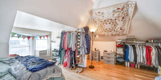 Ultimate 6-Bedroom House with Amazing Front Porch! Gallery 28